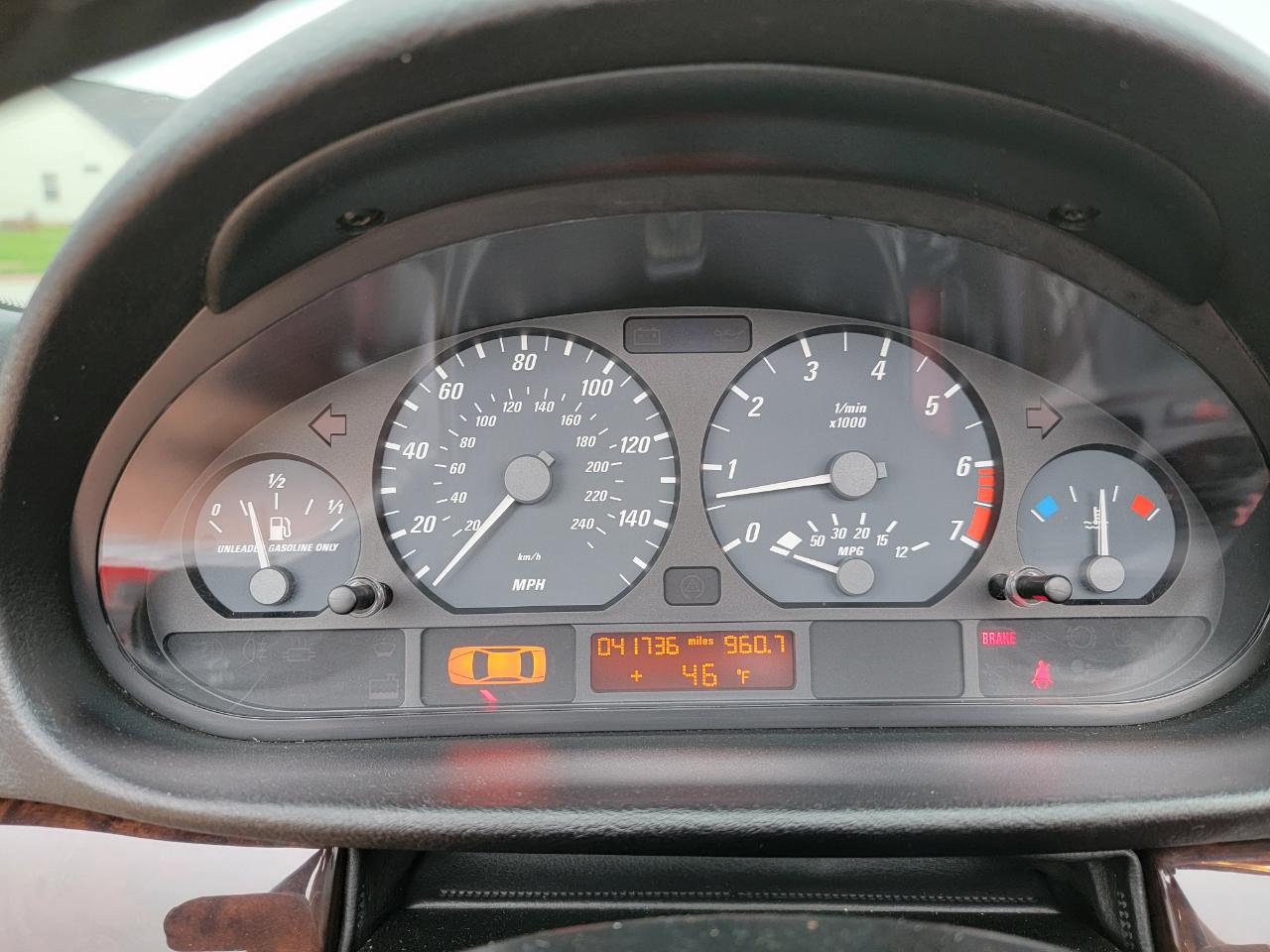 BMW 3 Series 325Ci 2dr Convertible 2001