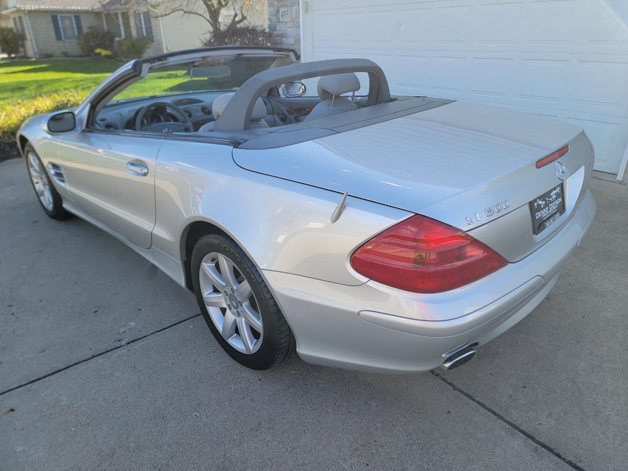 Mercedes-Benz SL-Class 2dr Roadster 5.0L 2003