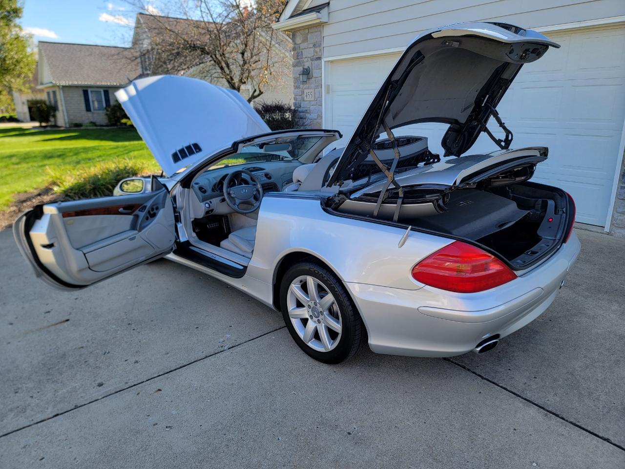 Mercedes-Benz SL-Class 2dr Roadster 5.0L 2003