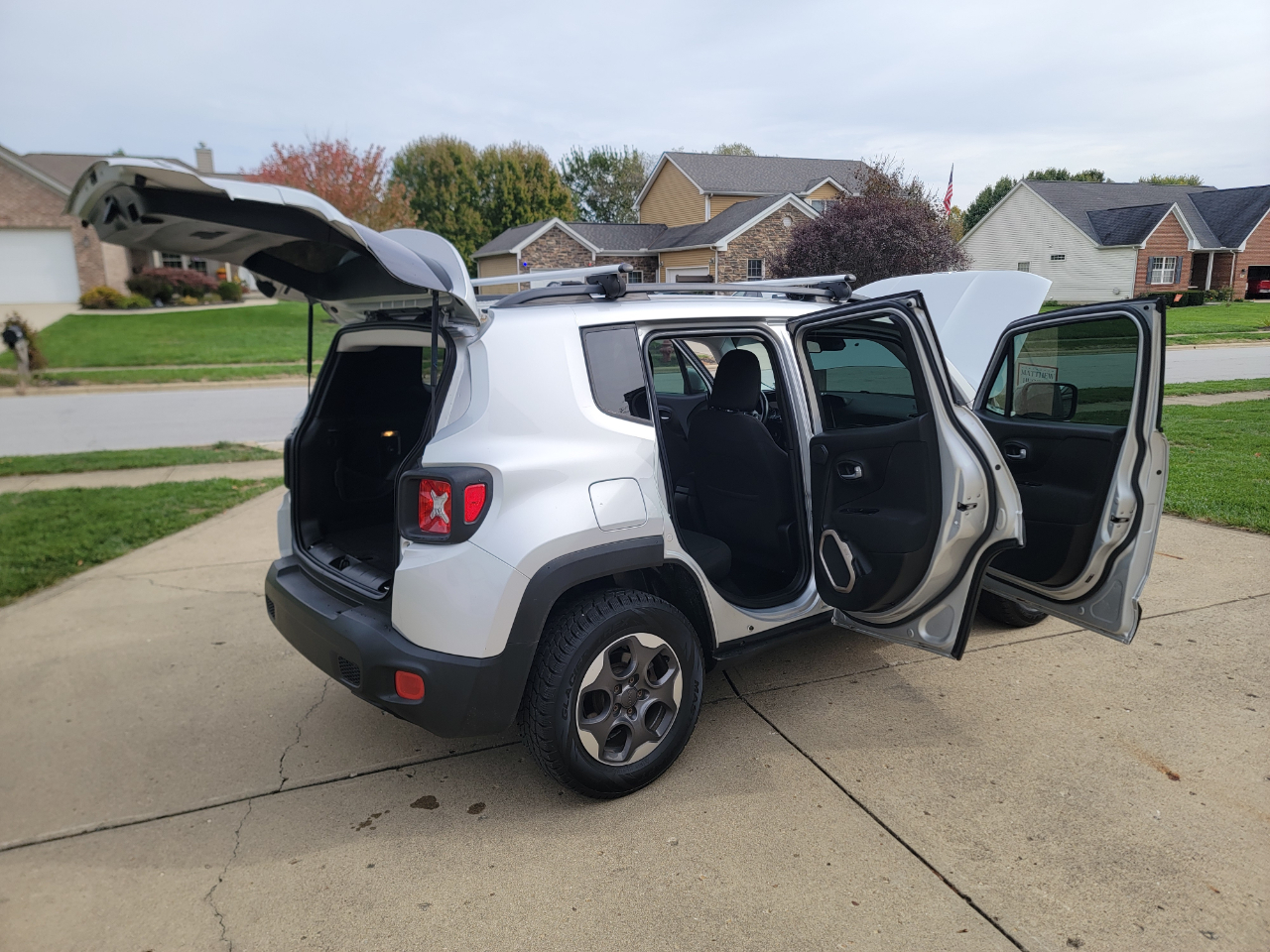 Jeep Renegade 4WD 4dr Latitude 2015 Jeep Renegade 4WD 4dr Latitude 2015