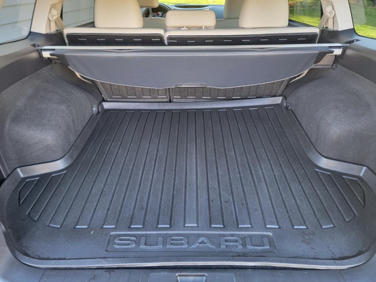 Subaru Outback 4dr Wgn H4 Auto 2.5i Limited 2014