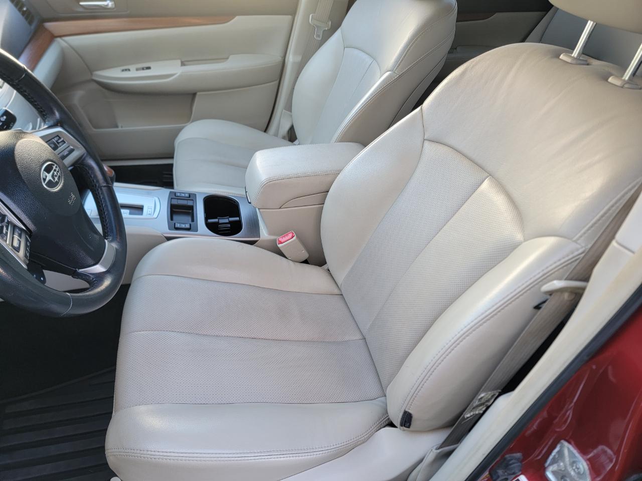 Subaru Outback 4dr Wgn H4 Auto 2.5i Limited 2014