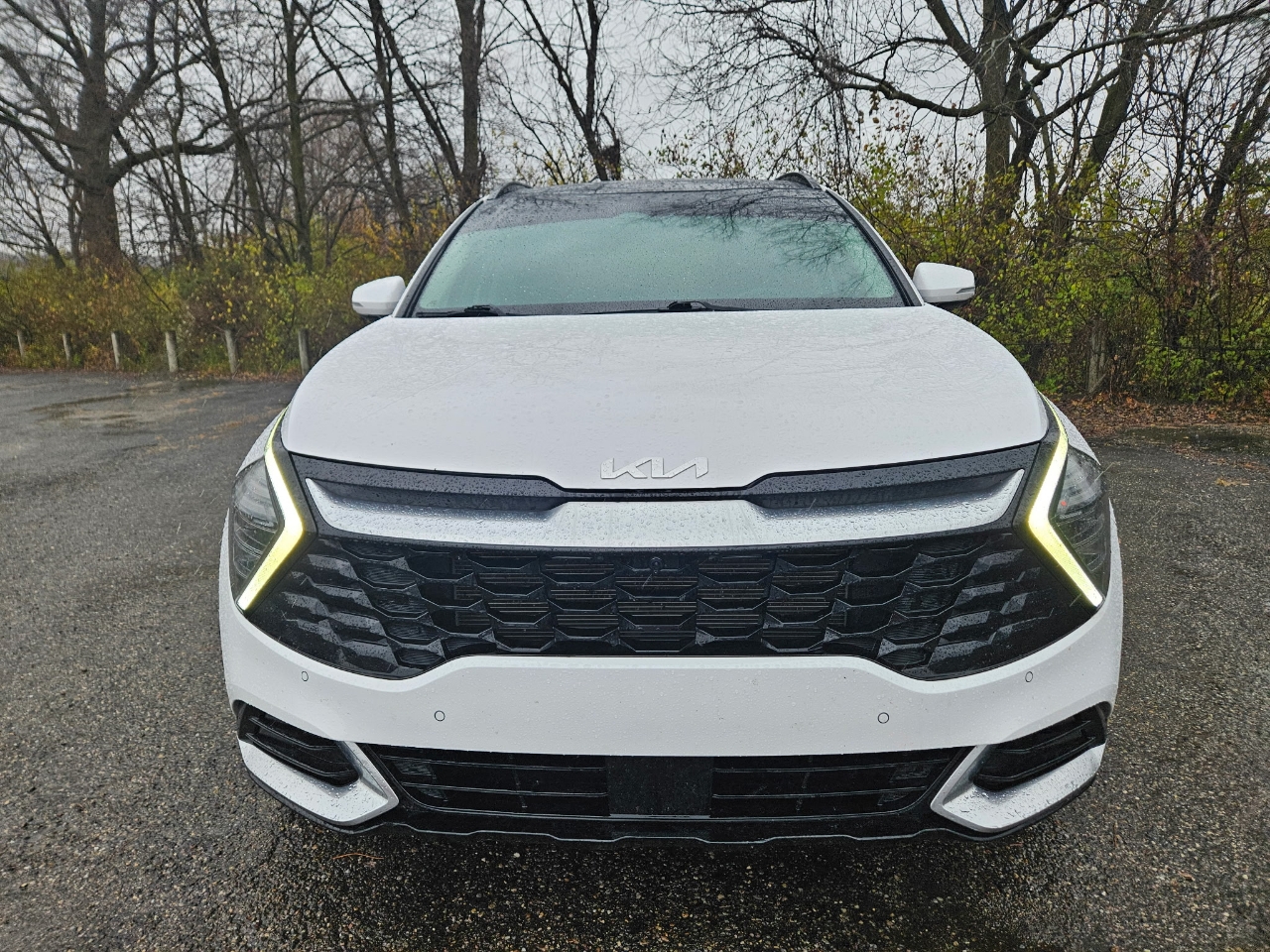 2023 Kia Sportage photo 3