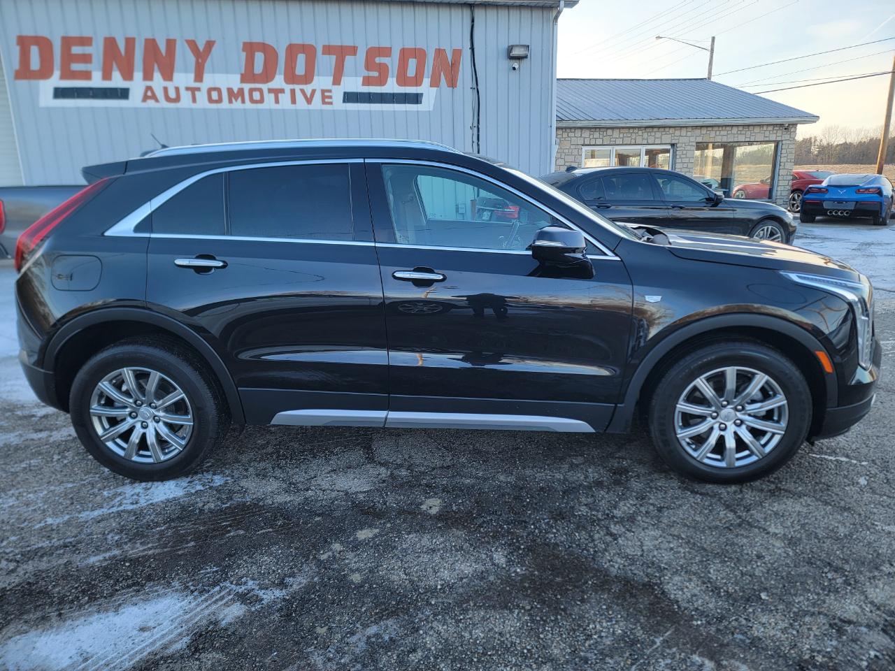 Cadillac XT4 AWD 4dr Premium Luxury 2023