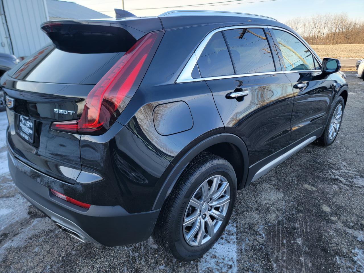 Cadillac XT4 AWD 4dr Premium Luxury 2023