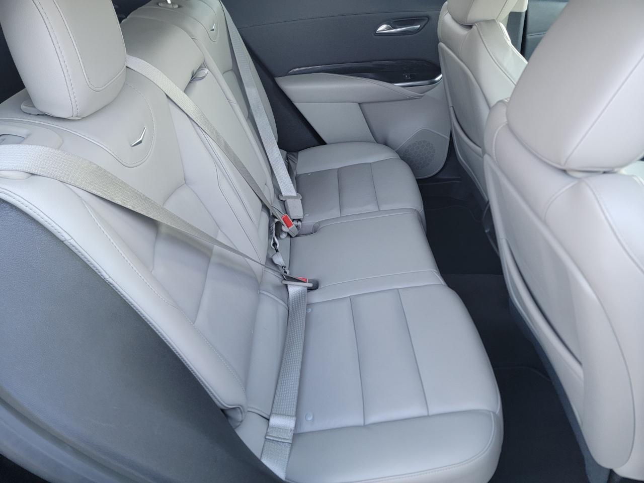 Cadillac XT4 AWD 4dr Premium Luxury 2023