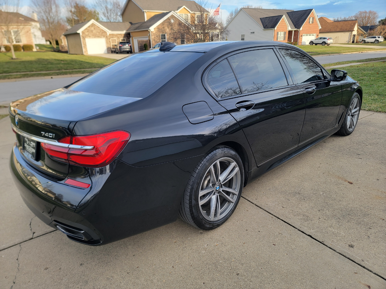 BMW 7 Series 740i xDrive Sedan 2019