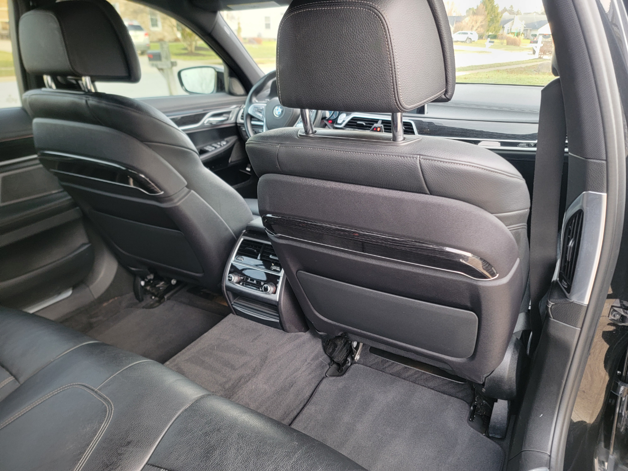 BMW 7 Series 740i xDrive Sedan 2019