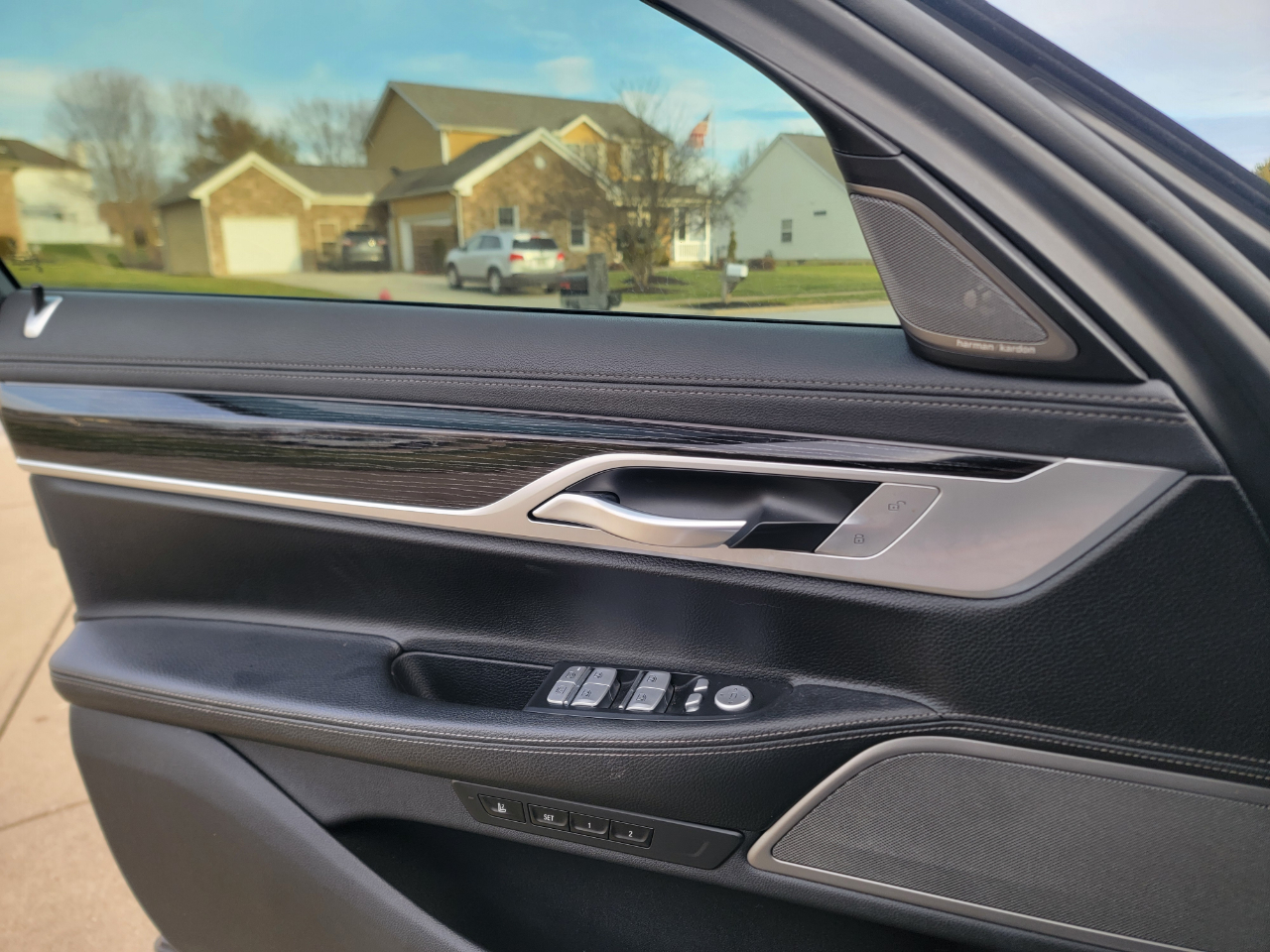 BMW 7 Series 740i xDrive Sedan 2019