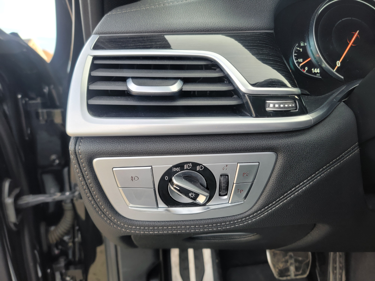 BMW 7 Series 740i xDrive Sedan 2019