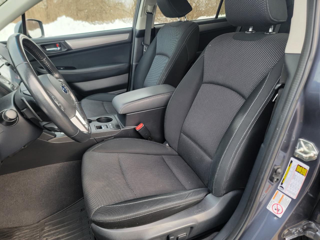 Subaru Outback 4dr Wgn 2.5i Premium PZEV 2015