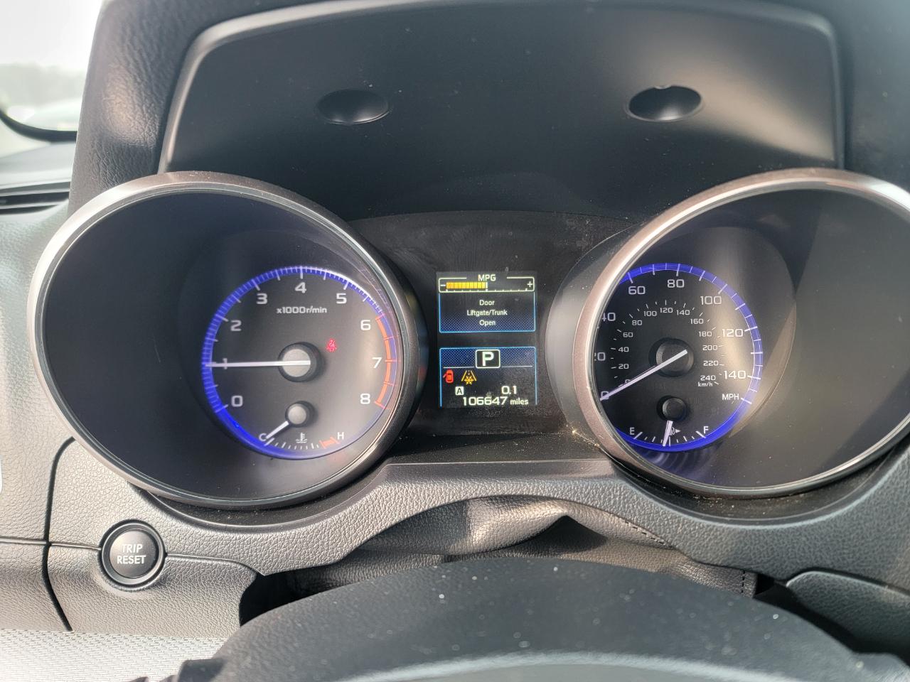 Subaru Outback 4dr Wgn 2.5i Premium PZEV 2015