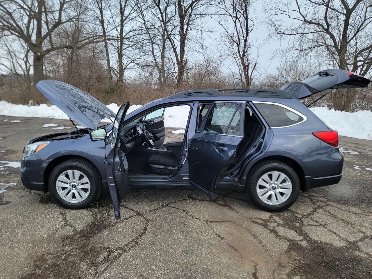 Subaru Outback 4dr Wgn 2.5i Premium PZEV 2015