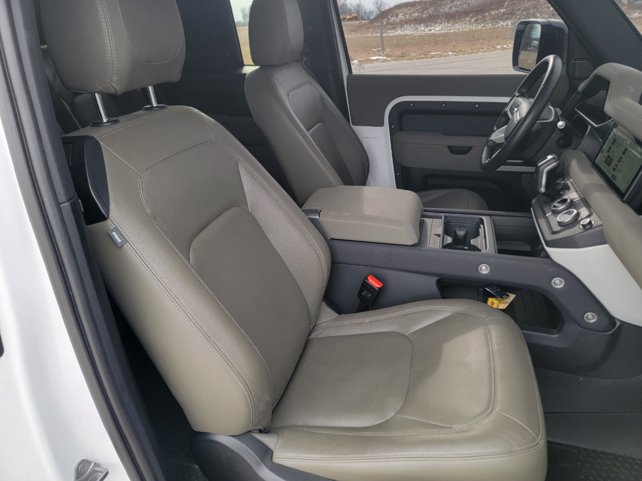 Land Rover Defender 90 SE AWD 2023