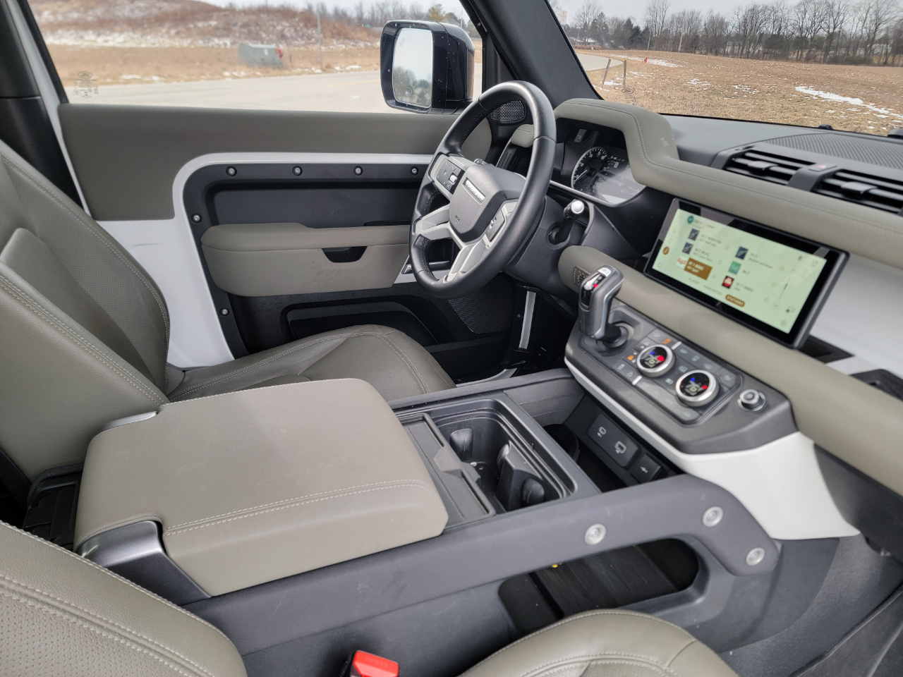 Land Rover Defender 90 SE AWD 2023