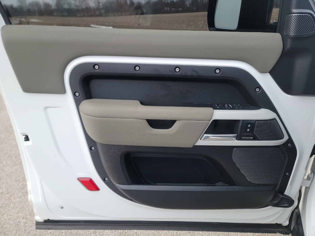 Land Rover Defender 90 SE AWD 2023