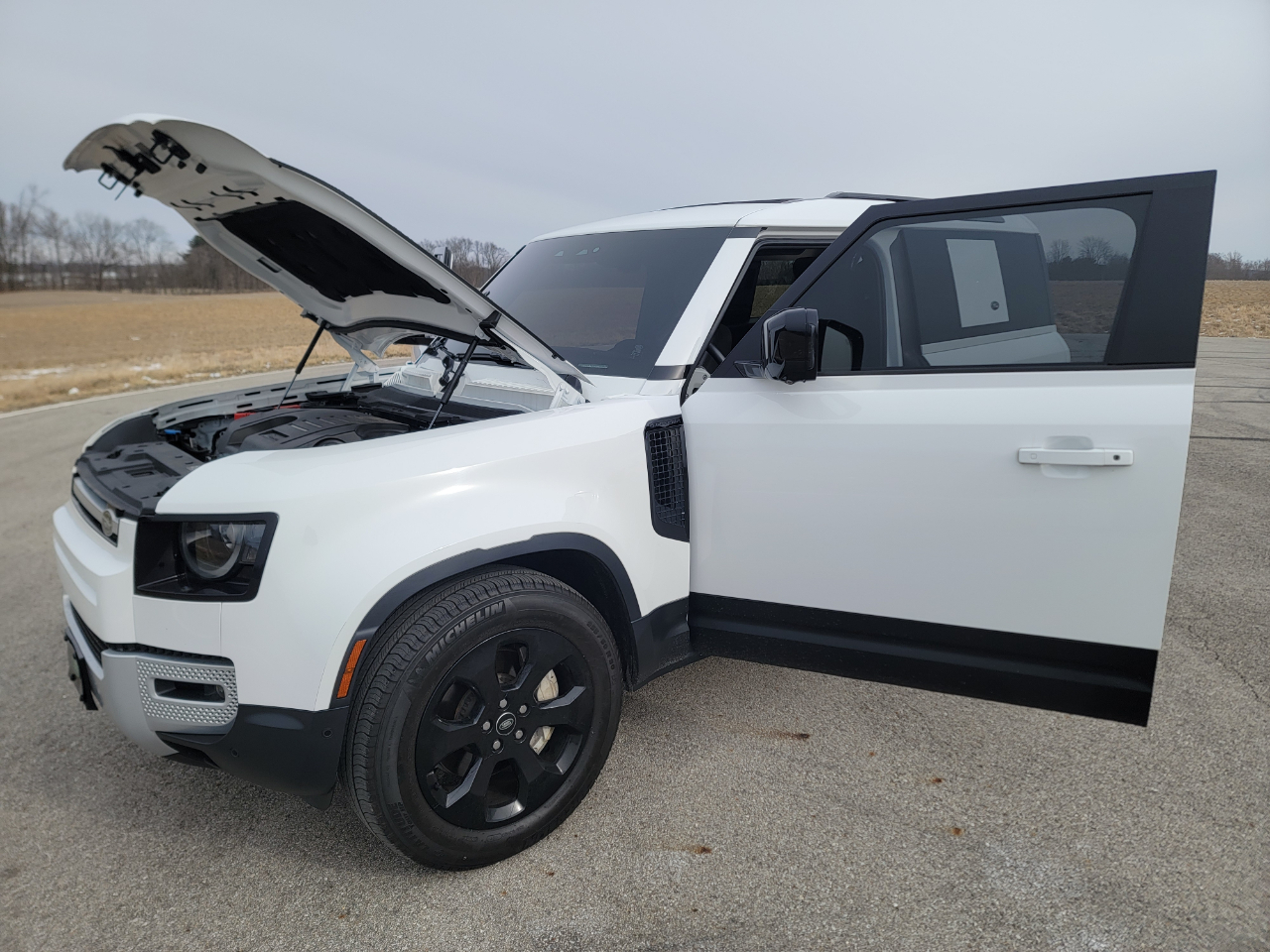 Land Rover Defender 90 SE AWD 2023