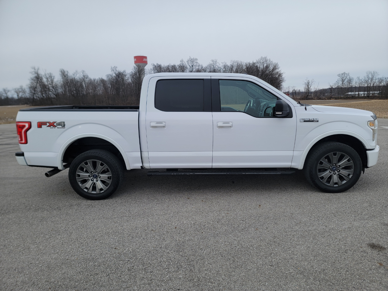 Ford F-150 4WD SuperCrew 145" FX4 2015