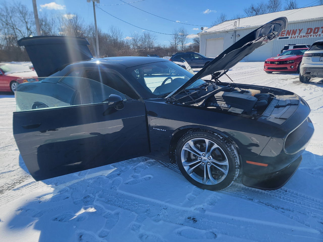 Dodge Challenger R/T RWD 2022