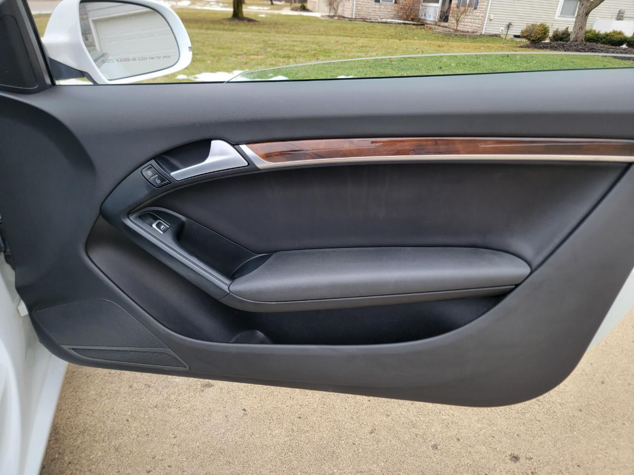 Audi A5 2dr Cabriolet Auto quattro 2.0T Premium 2014