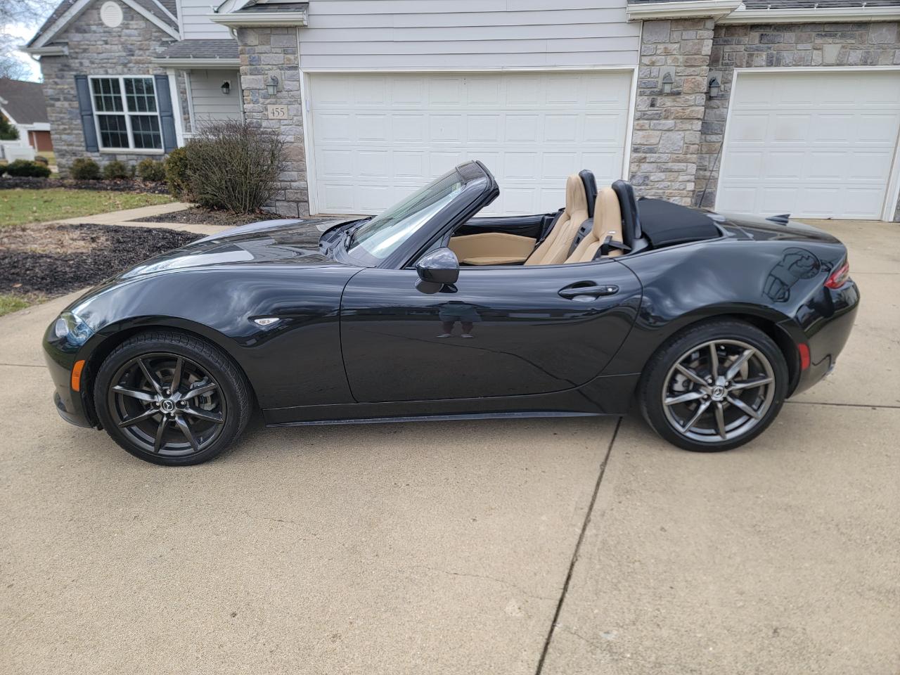 Mazda MX-5 Miata 2dr Conv Auto Grand Touring 2016