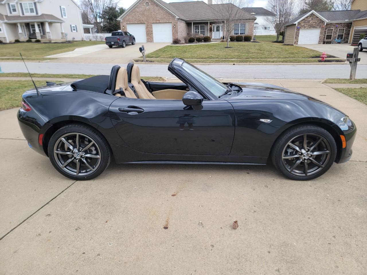 Mazda MX-5 Miata 2dr Conv Auto Grand Touring 2016
