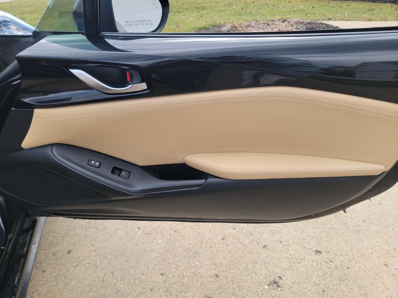 Mazda MX-5 Miata 2dr Conv Auto Grand Touring 2016