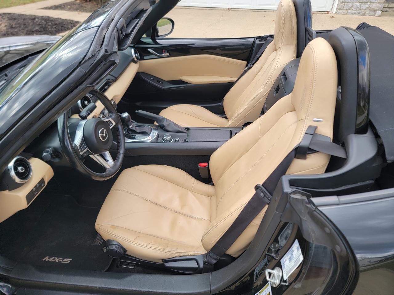 Mazda MX-5 Miata 2dr Conv Auto Grand Touring 2016