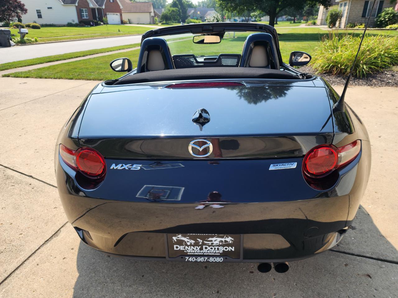 Mazda MX-5 Miata 2dr Conv Auto Grand Touring 2016