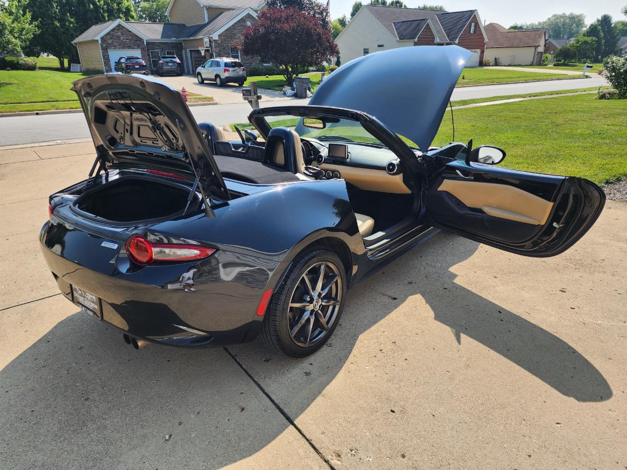 Mazda MX-5 Miata 2dr Conv Auto Grand Touring 2016