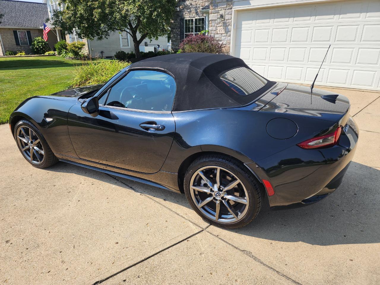 Mazda MX-5 Miata 2dr Conv Auto Grand Touring 2016