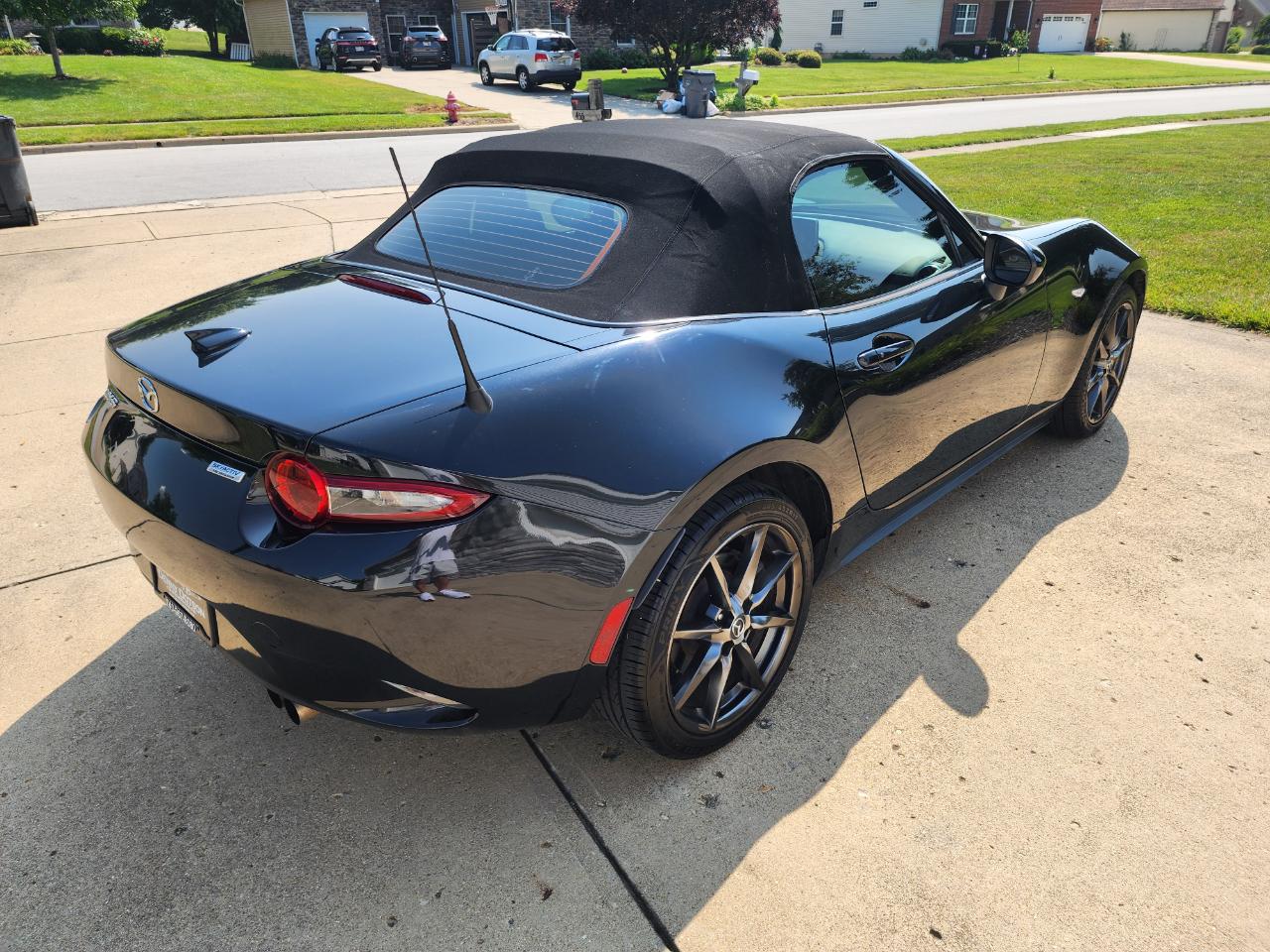 Mazda MX-5 Miata 2dr Conv Auto Grand Touring 2016
