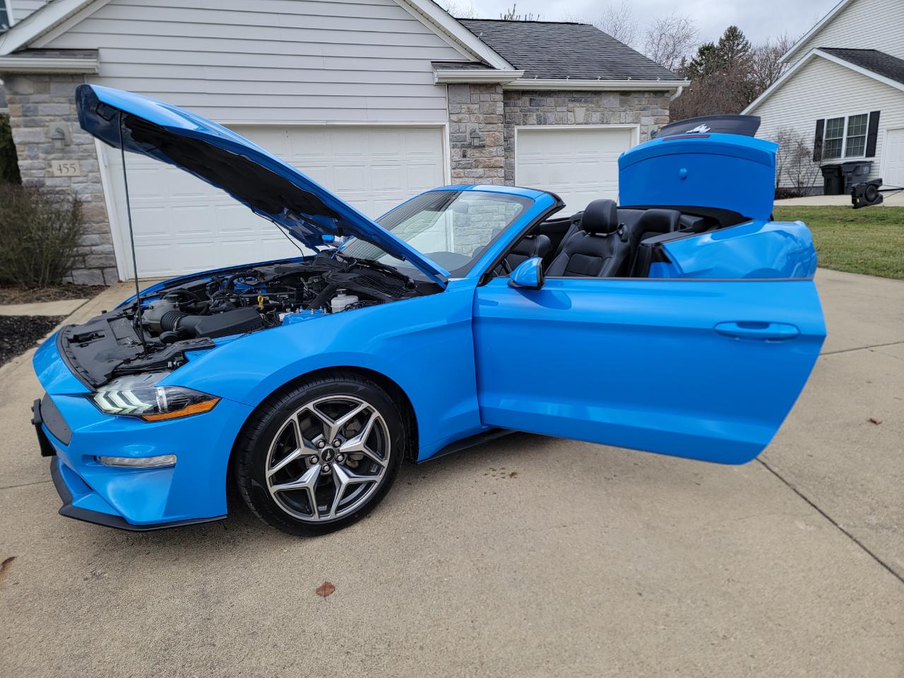Ford Mustang EcoBoost Convertible 2023