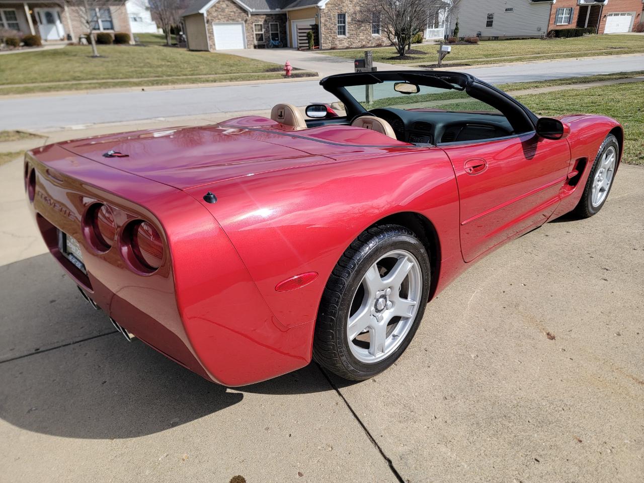 Chevrolet Corvette 2dr Convertible 1998