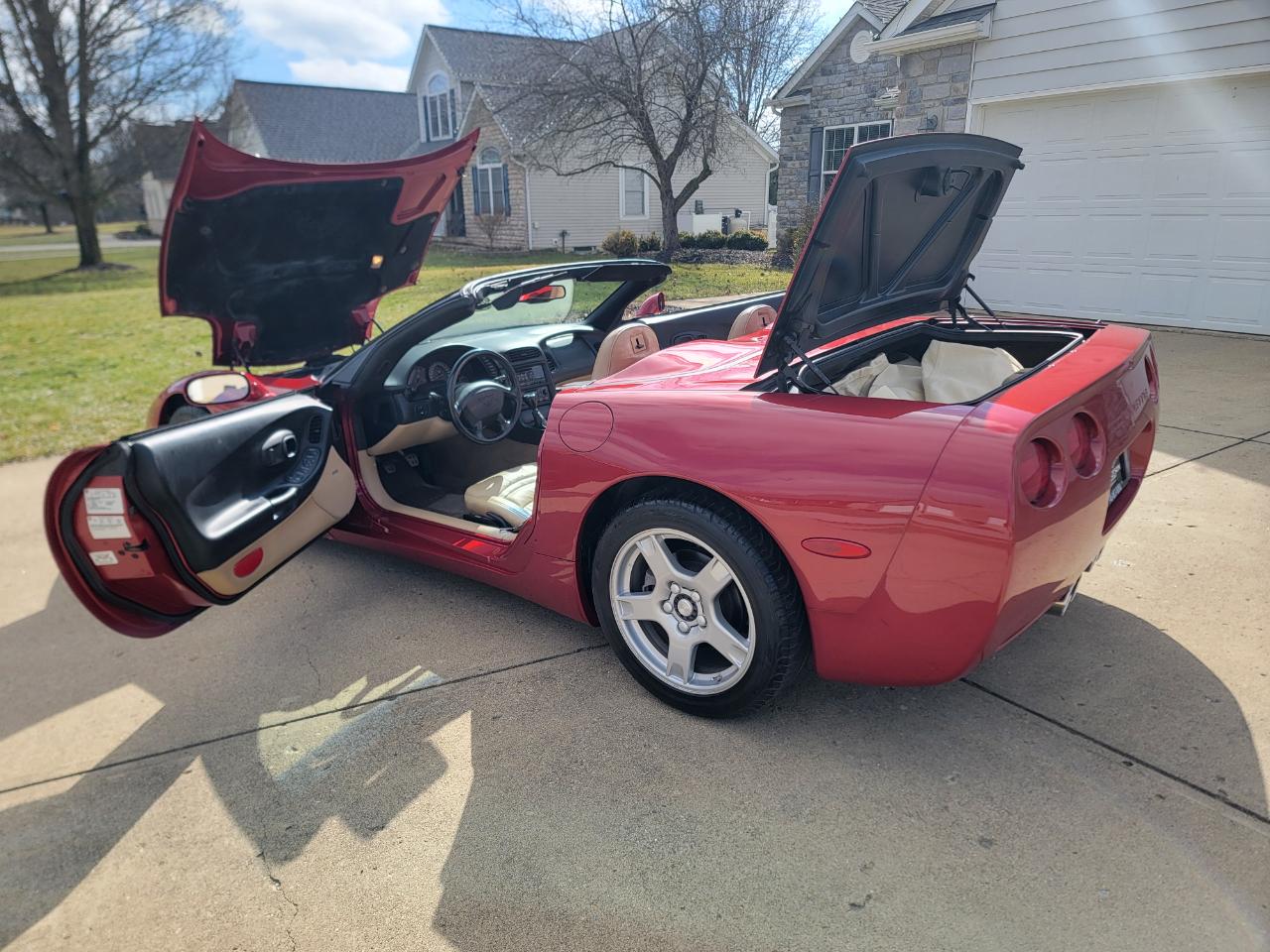 Chevrolet Corvette 2dr Convertible 1998