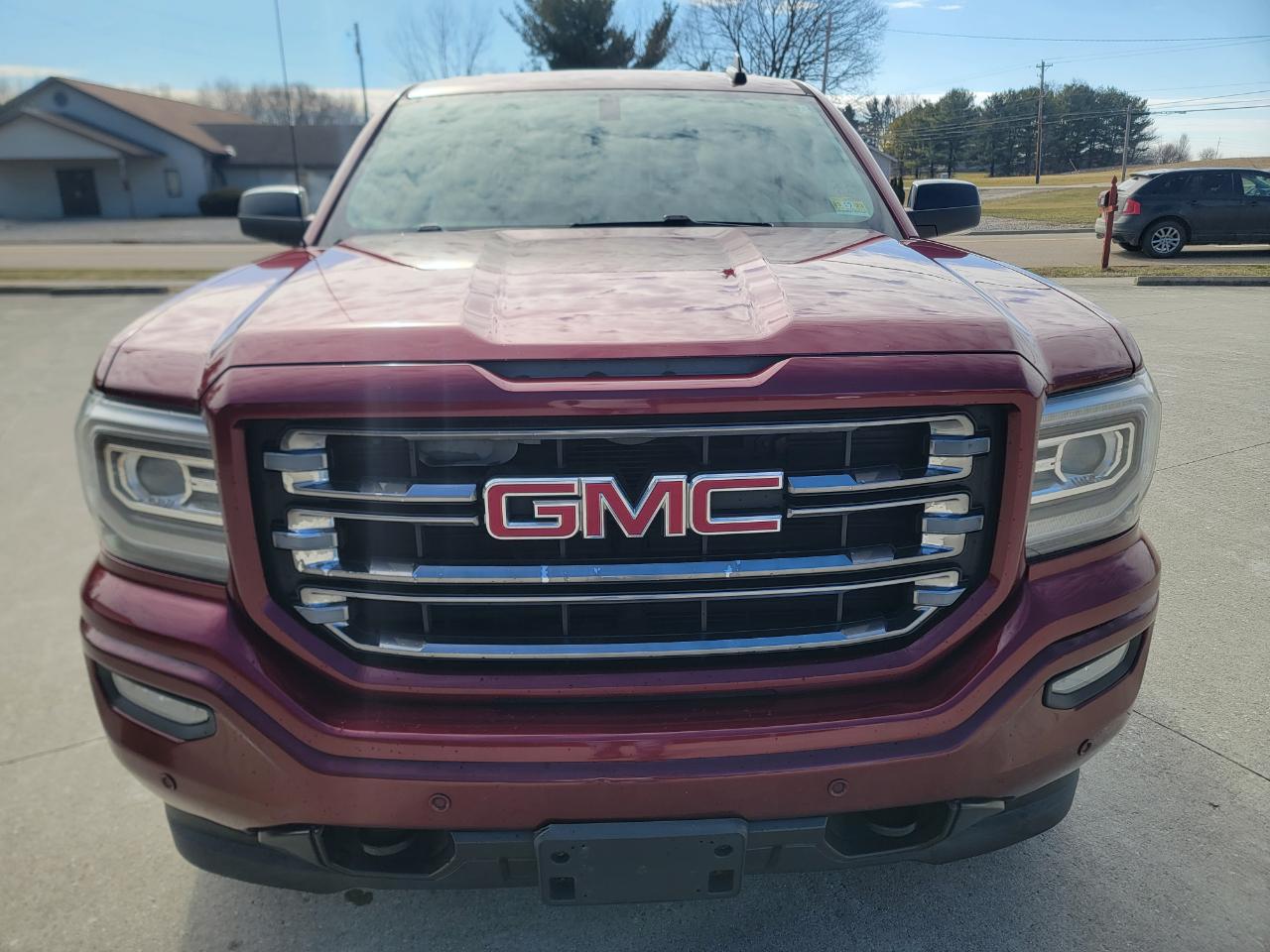 GMC Sierra 1500 4WD Crew Cab 143.5" SLT 2017