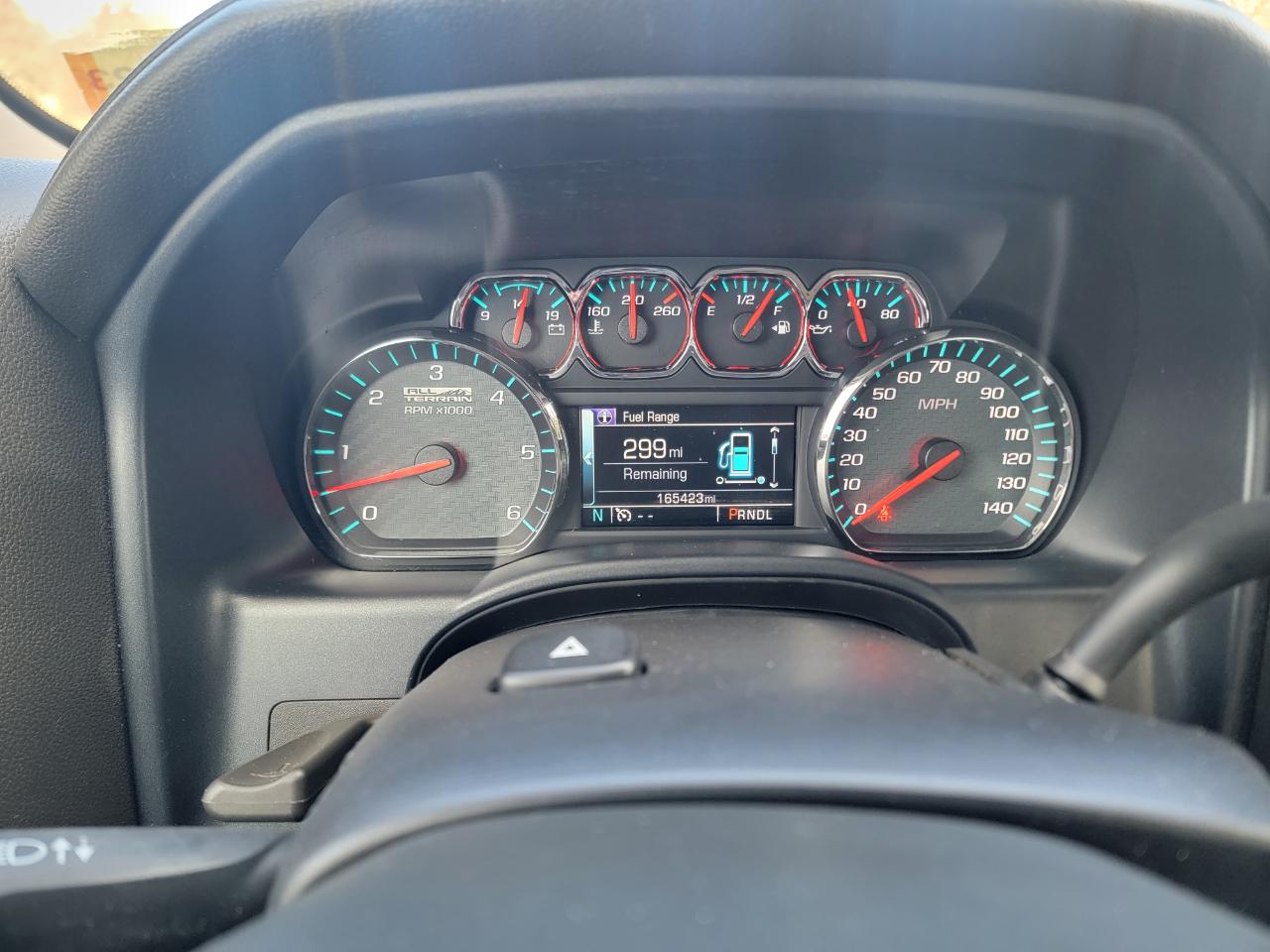 GMC Sierra 1500 4WD Crew Cab 143.5" SLT 2017