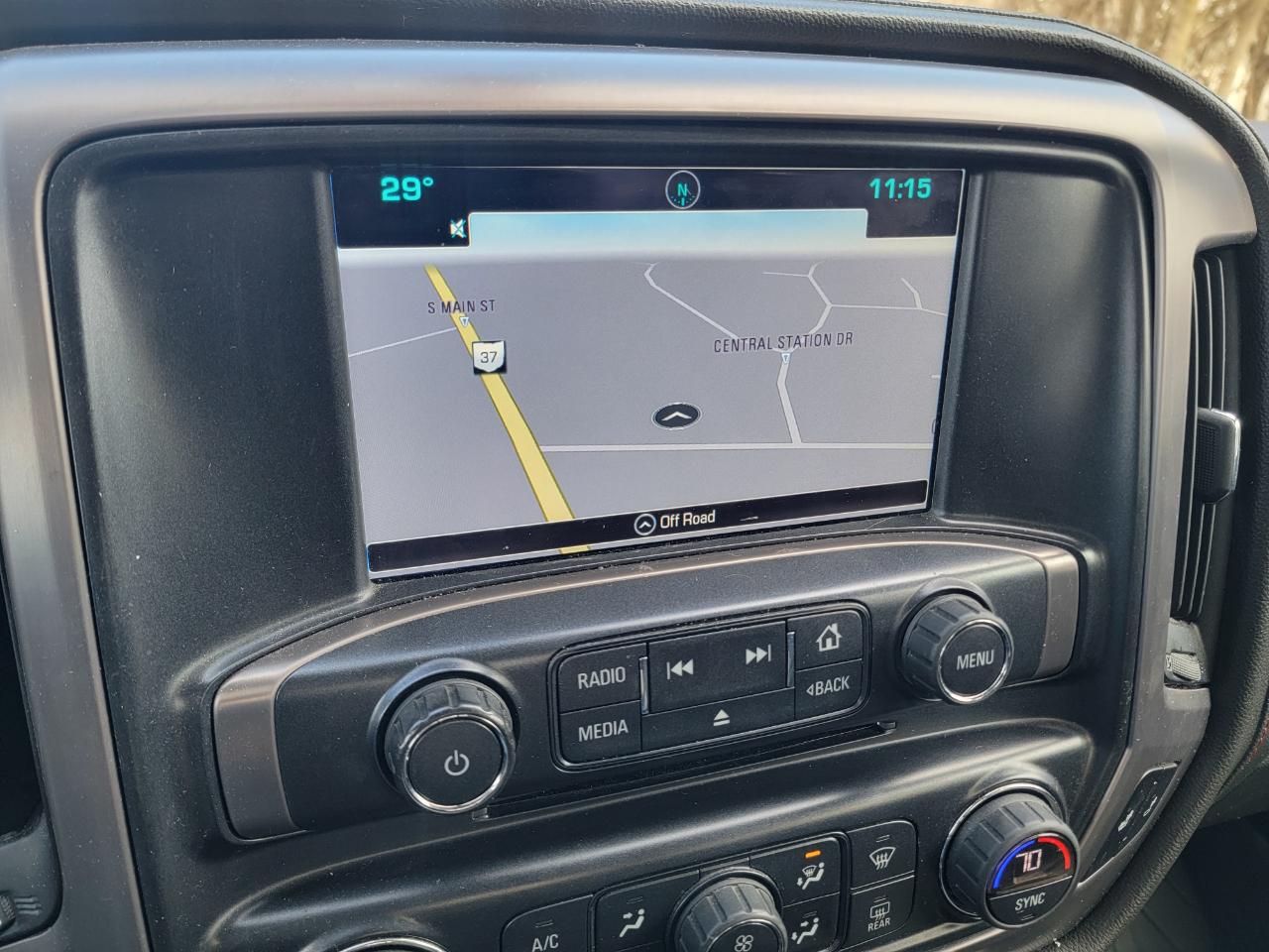 GMC Sierra 1500 4WD Crew Cab 143.5" SLT 2017