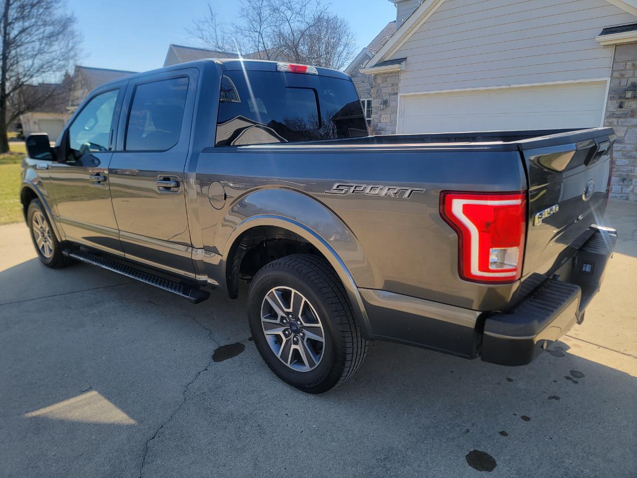 Ford F-150 XLT 2WD SuperCrew 6.5' Box 2017