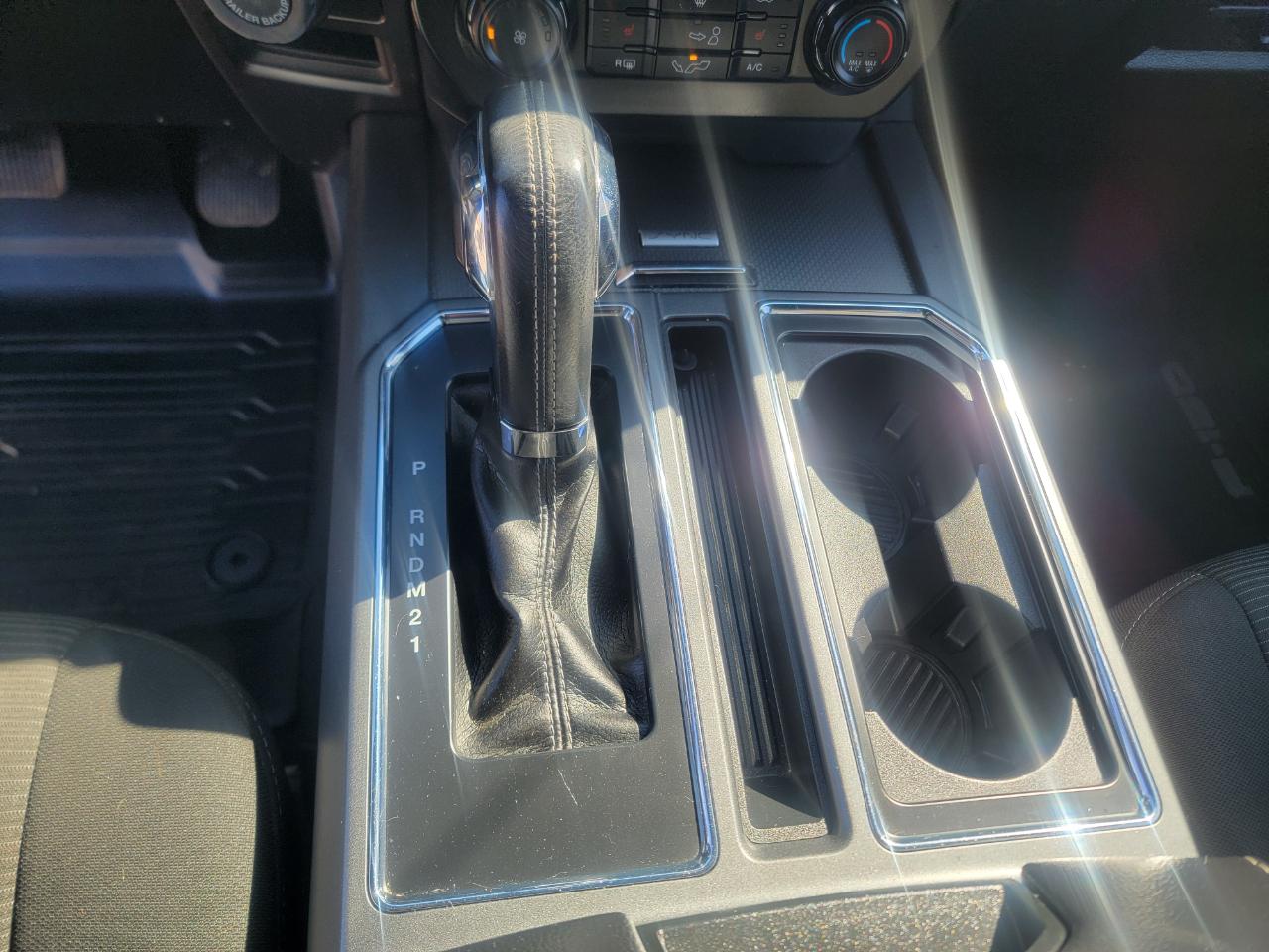 Ford F-150 XLT 2WD SuperCrew 6.5' Box 2017