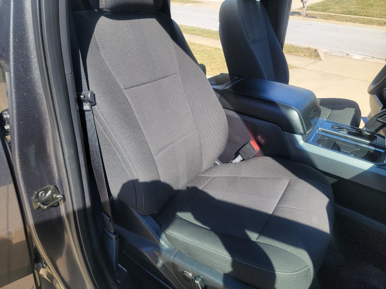 Ford F-150 XLT 2WD SuperCrew 6.5' Box 2017