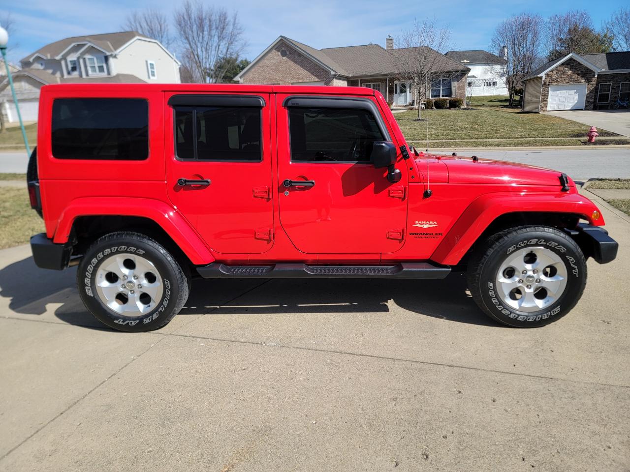 Jeep Wrangler Unlimited 4WD 4dr Sahara 2015