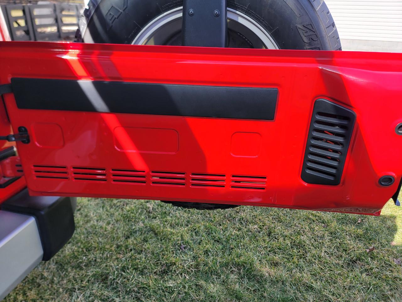 Jeep Wrangler Unlimited 4WD 4dr Sahara 2015