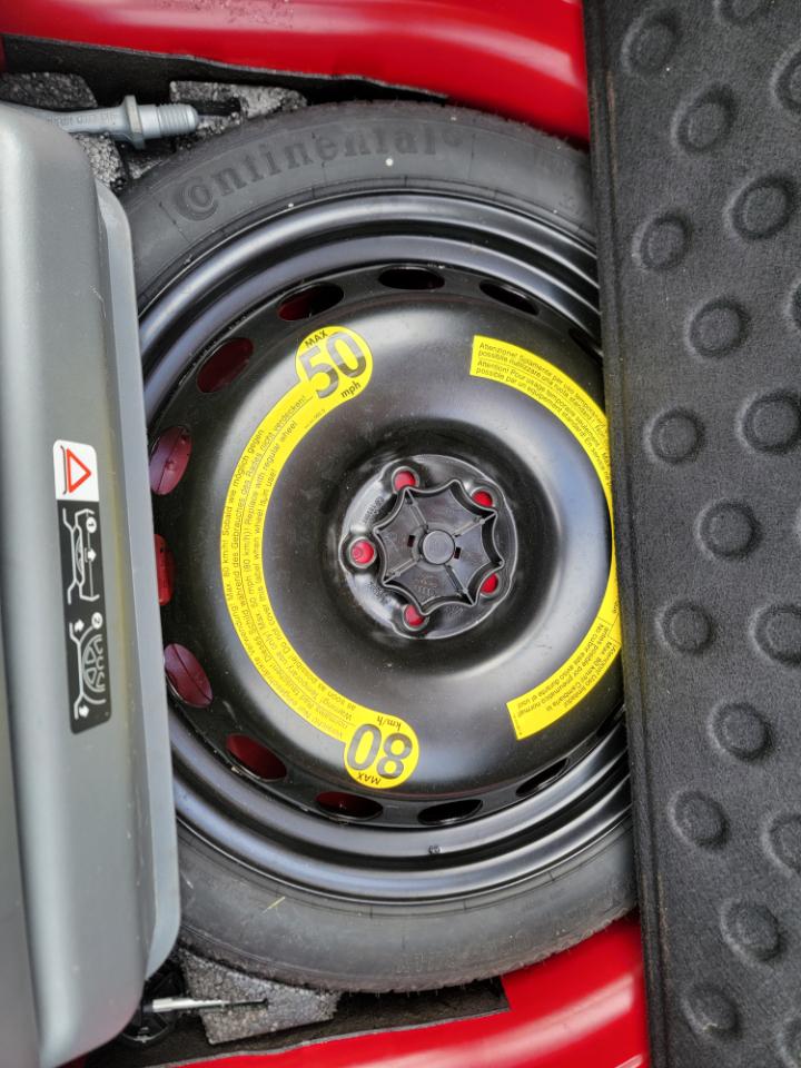 Audi TT 2dr Roadster Quattro 6-Spd 2001