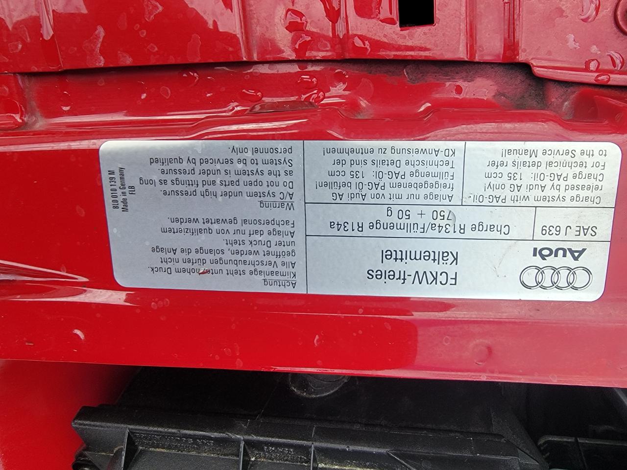 Audi TT 2dr Roadster Quattro 6-Spd 2001