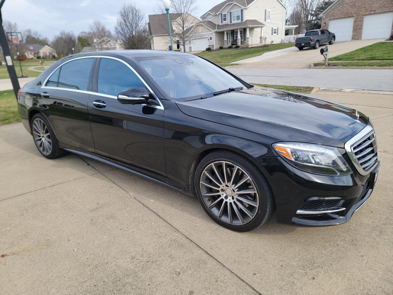 Mercedes-Benz S-Class 4dr Sdn S 550 4MATIC 2015