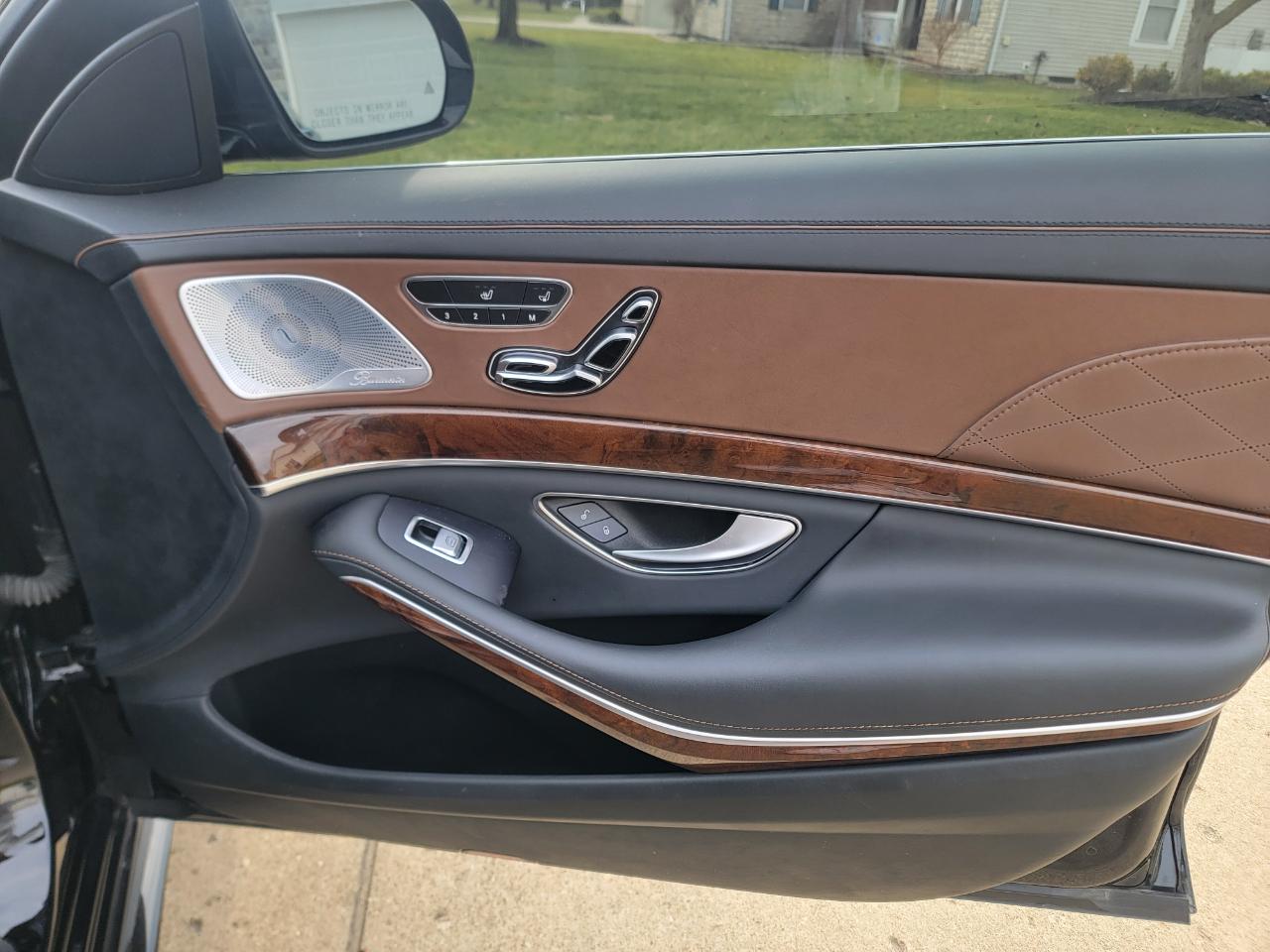 Mercedes-Benz S-Class 4dr Sdn S 550 4MATIC 2015