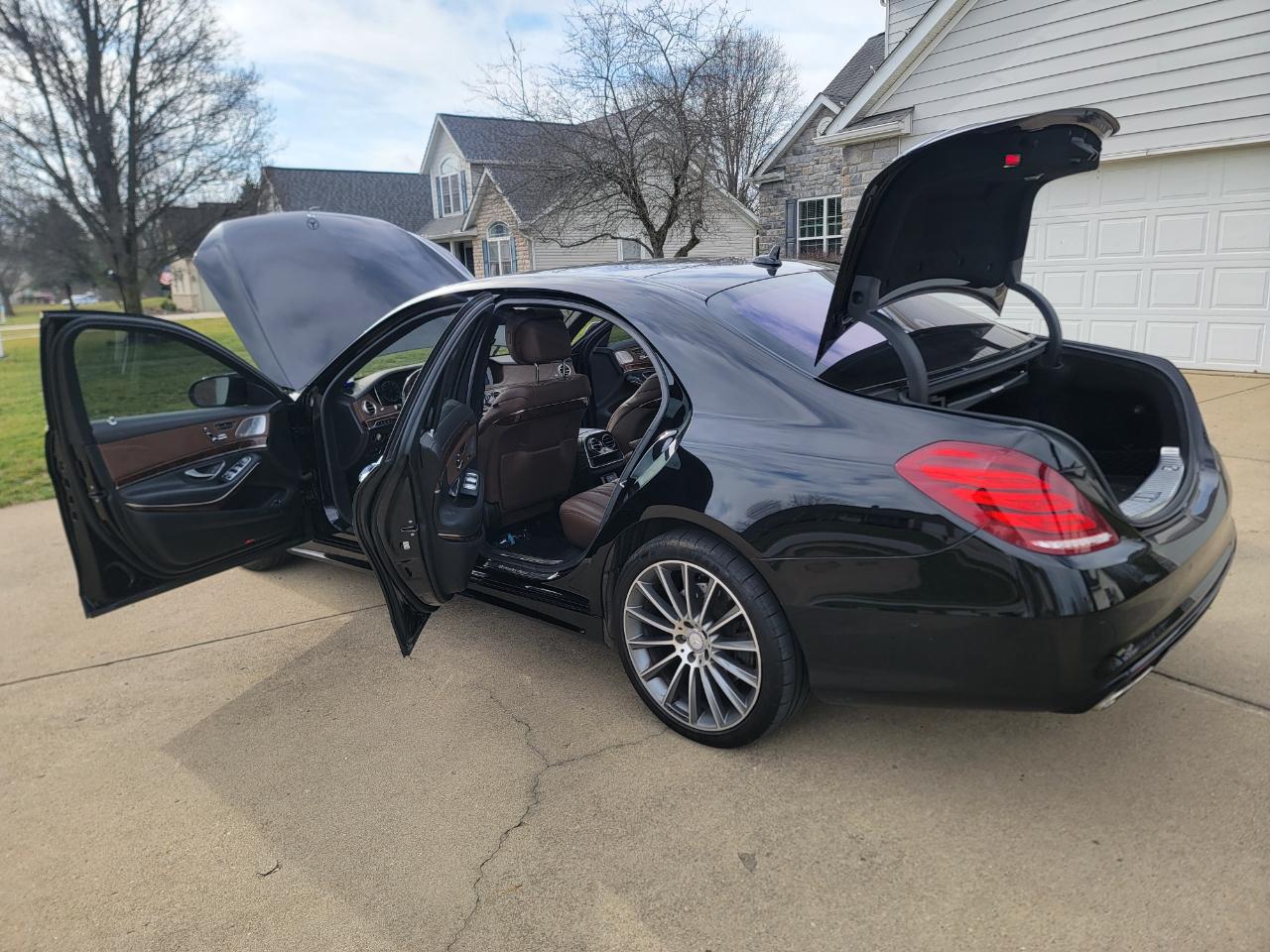 Mercedes-Benz S-Class 4dr Sdn S 550 4MATIC 2015