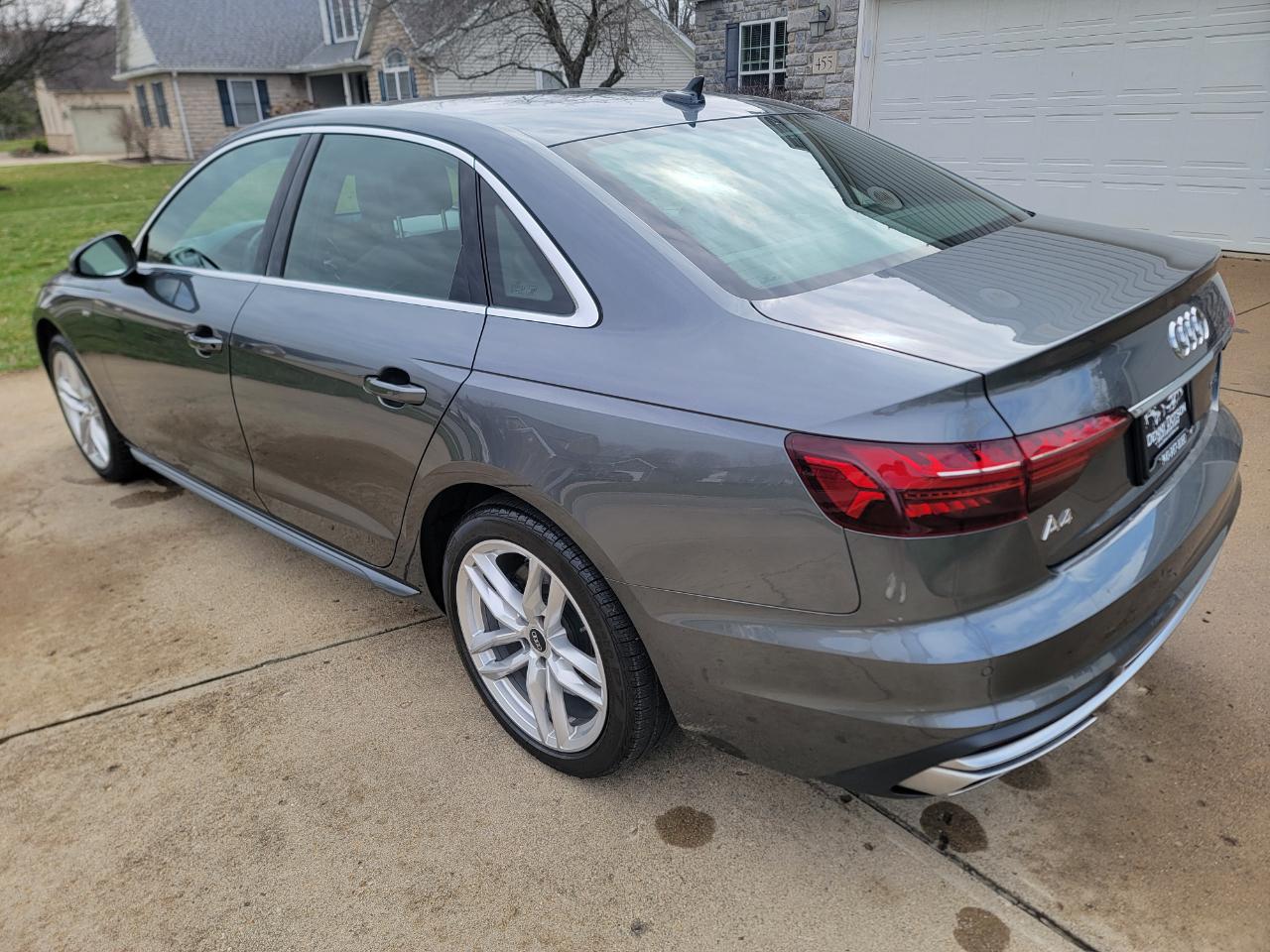 Audi A4 Sedan S line Premium Plus 45 TFSI quattro 2021