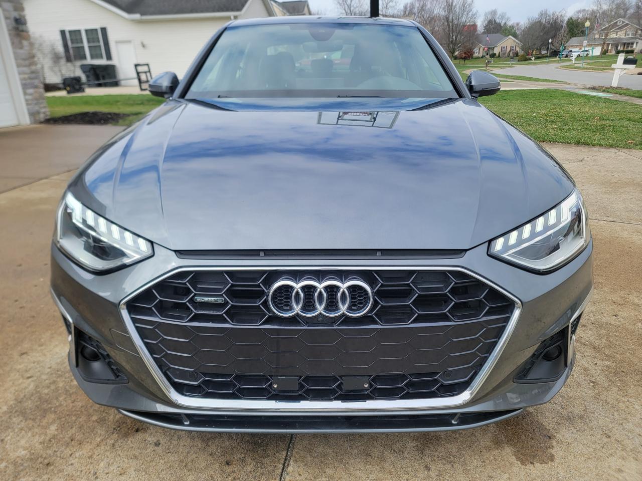 Audi A4 Sedan S line Premium Plus 45 TFSI quattro 2021